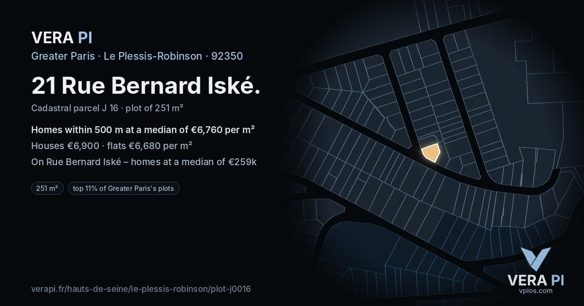 21 Rue Bernard Iské, Le Plessis-Robinson at night – the plot lit, the parcels around coloured by the prices near them