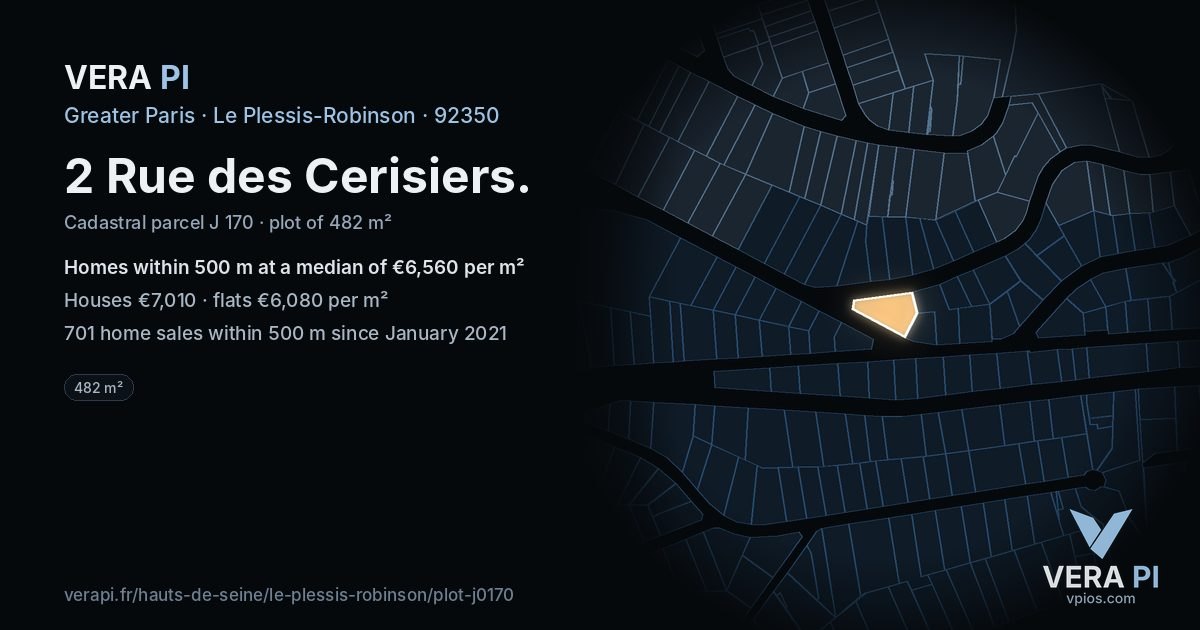 2 Rue des Cerisiers, Le Plessis-Robinson at night – the plot lit, the parcels around coloured by the prices near them