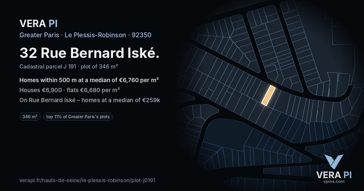 32 Rue Bernard Iské, Le Plessis-Robinson at night – the plot lit, the parcels around coloured by the prices near them