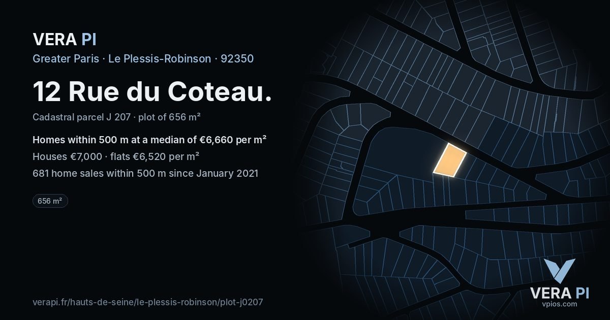 12 Rue du Coteau, Le Plessis-Robinson at night – the plot lit, the parcels around coloured by the prices near them