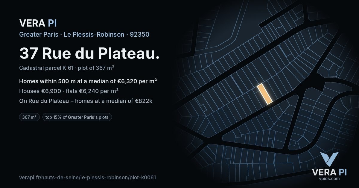 37 Rue du Plateau, Le Plessis-Robinson at night – the plot lit, the parcels around coloured by the prices near them
