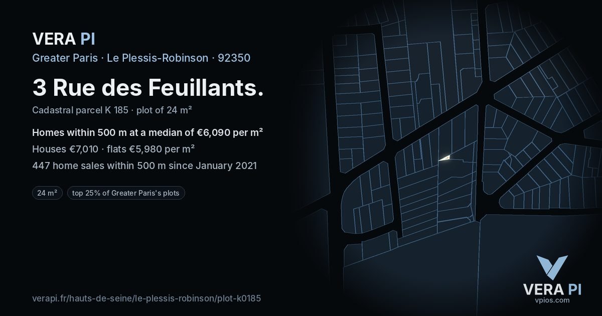 3 Rue des Feuillants, Le Plessis-Robinson at night – the plot lit, the parcels around coloured by the prices near them