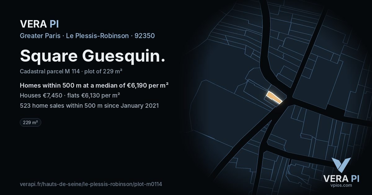 Square Guesquin, Le Plessis-Robinson at night – the plot lit, the parcels around coloured by the prices near them