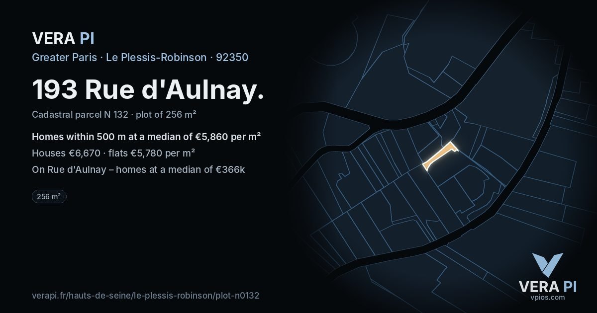 193 Rue d'Aulnay, Le Plessis-Robinson at night – the plot lit, the parcels around coloured by the prices near them