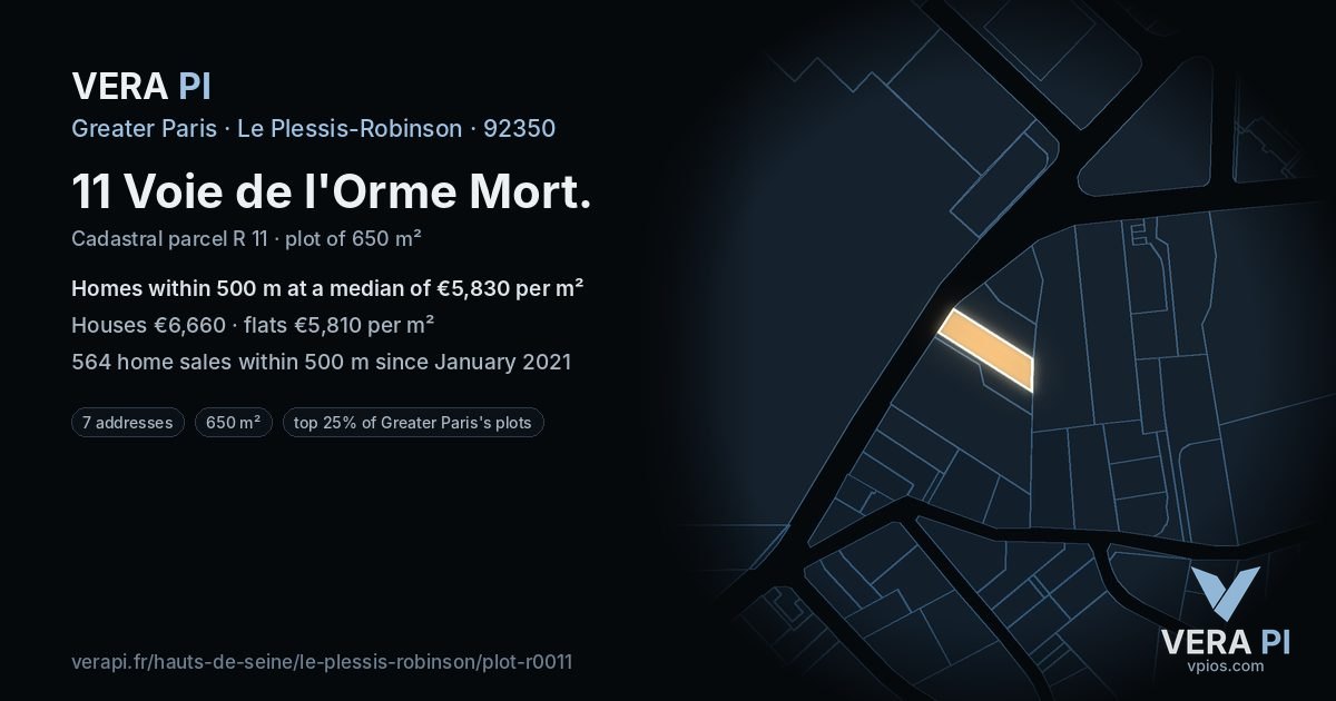 11 Voie de l'Orme Mort, Le Plessis-Robinson at night – the plot lit, the parcels around coloured by the prices near them
