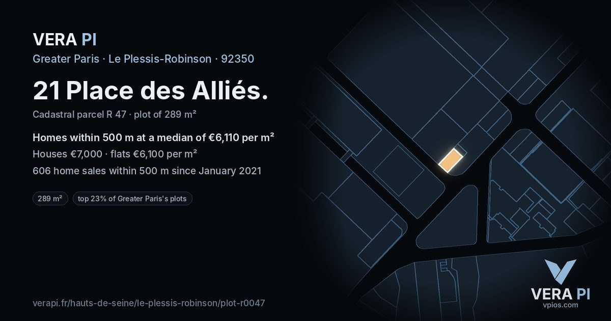 21 Place des Alliés, Le Plessis-Robinson at night – the plot lit, the parcels around coloured by the prices near them