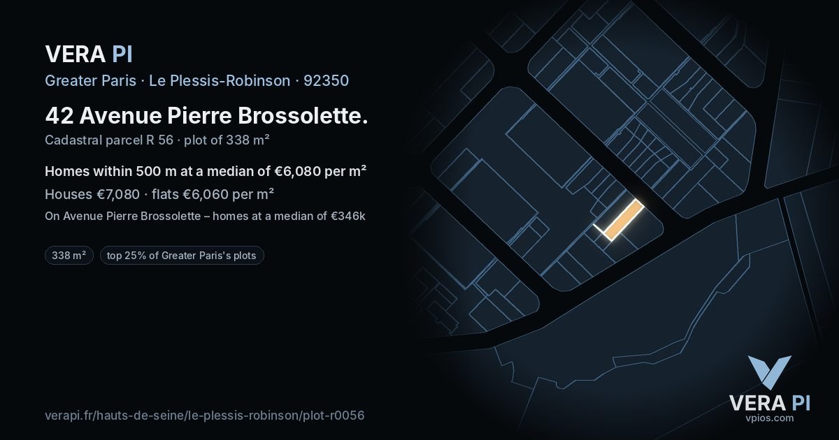 42 Avenue Pierre Brossolette, Le Plessis-Robinson at night – the plot lit, the parcels around coloured by the prices near them