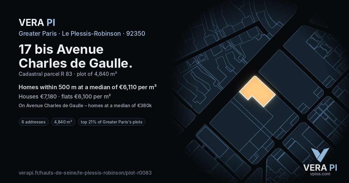 17 bis Avenue Charles de Gaulle, Le Plessis-Robinson at night – the plot lit, the parcels around coloured by the prices near them