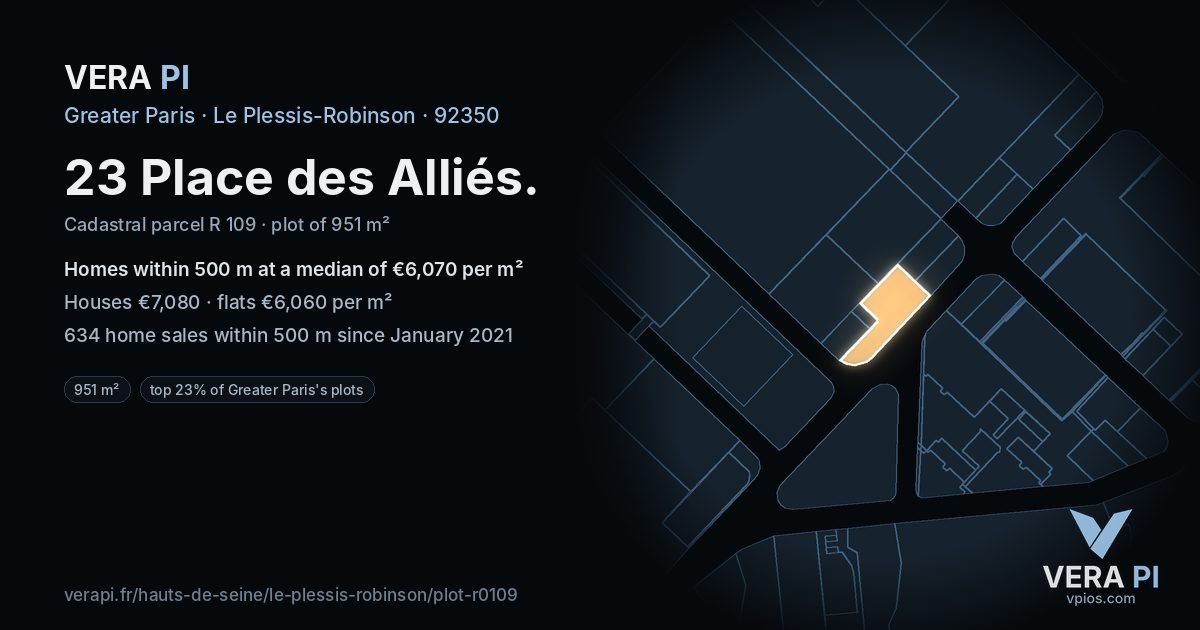 23 Place des Alliés, Le Plessis-Robinson at night – the plot lit, the parcels around coloured by the prices near them