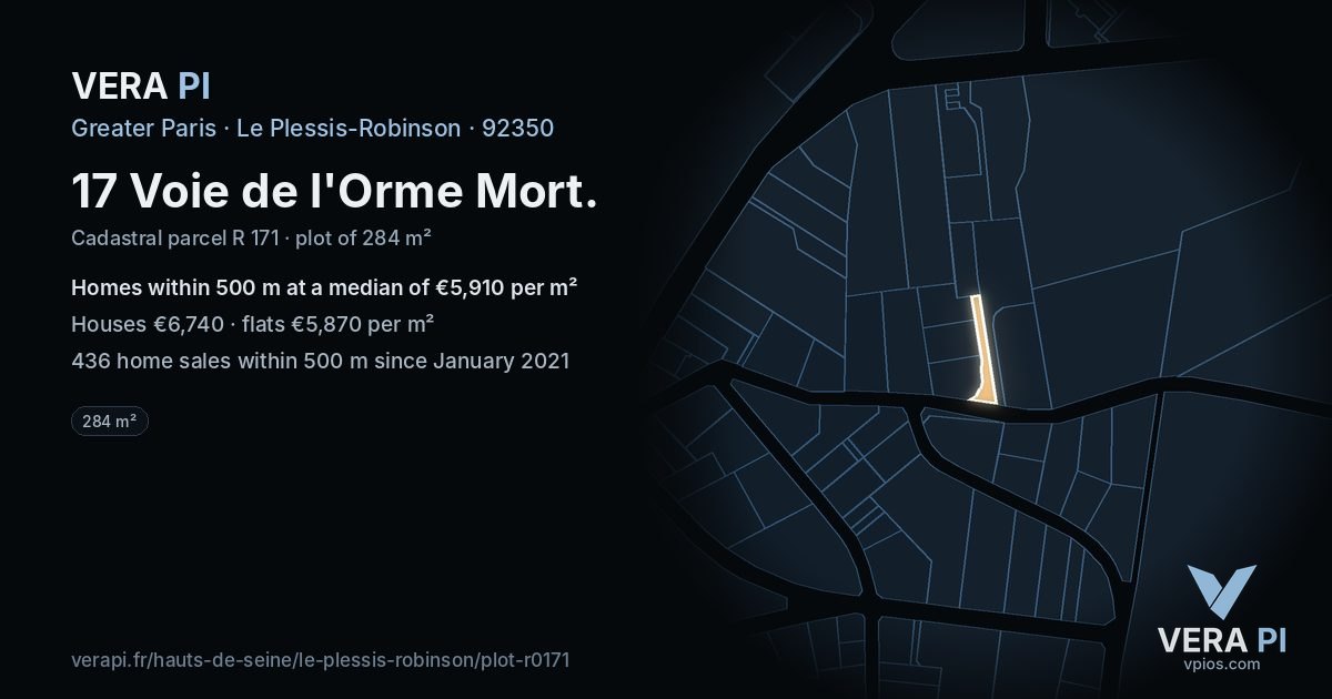 17 Voie de l'Orme Mort, Le Plessis-Robinson at night – the plot lit, the parcels around coloured by the prices near them