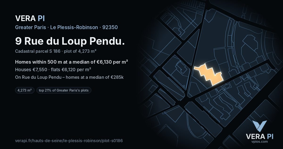 9 Rue du Loup Pendu, Le Plessis-Robinson at night – the plot lit, the parcels around coloured by the prices near them