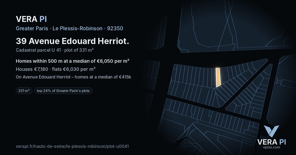 39 Avenue Edouard Herriot, Le Plessis-Robinson at night – the plot lit, the parcels around coloured by the prices near them