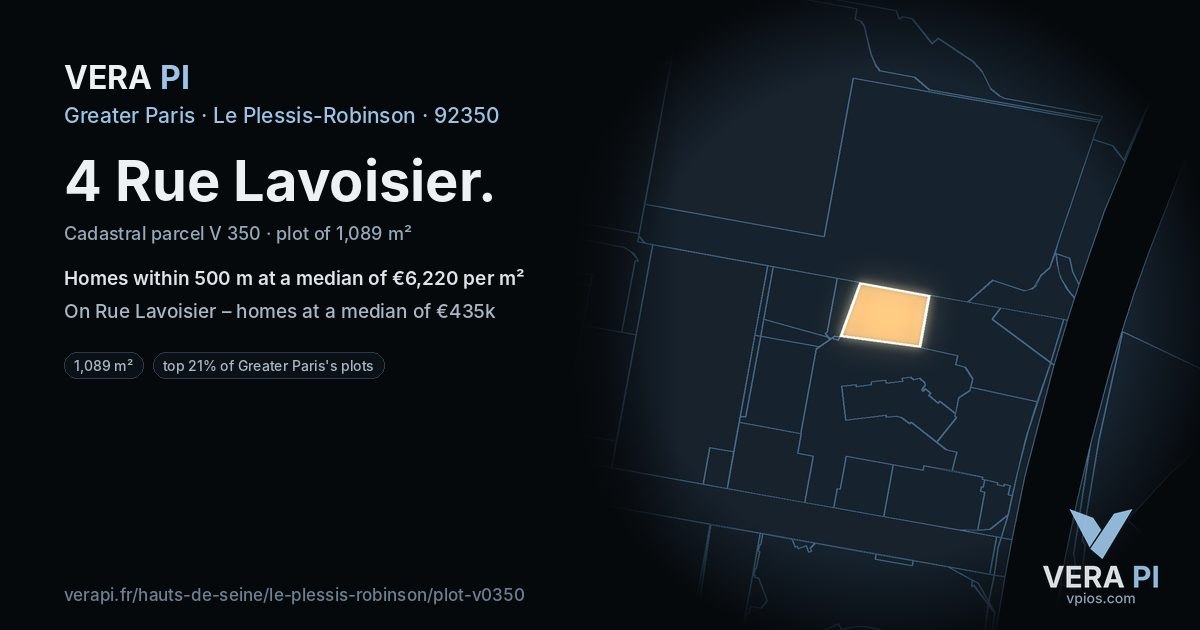 4 Rue Lavoisier, Le Plessis-Robinson at night – the plot lit, the parcels around coloured by the prices near them