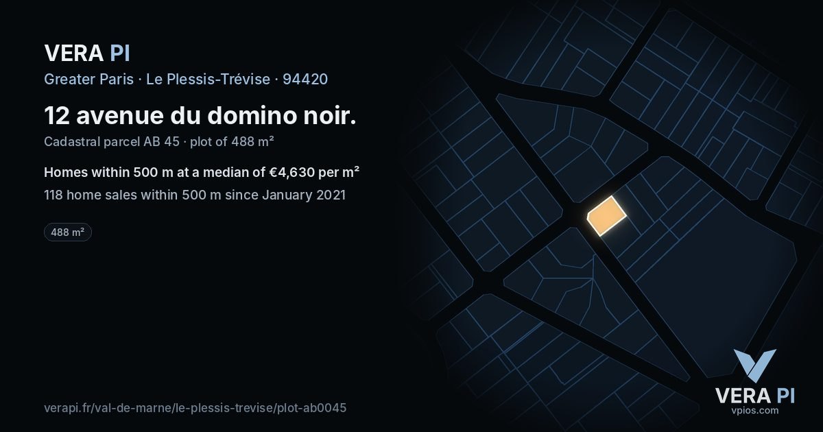 12 avenue du domino noir, Le Plessis-Trévise at night – the plot lit, the parcels around coloured by the prices near them
