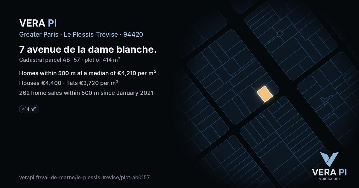 7 avenue de la dame blanche, Le Plessis-Trévise at night – the plot lit, the parcels around coloured by the prices near them