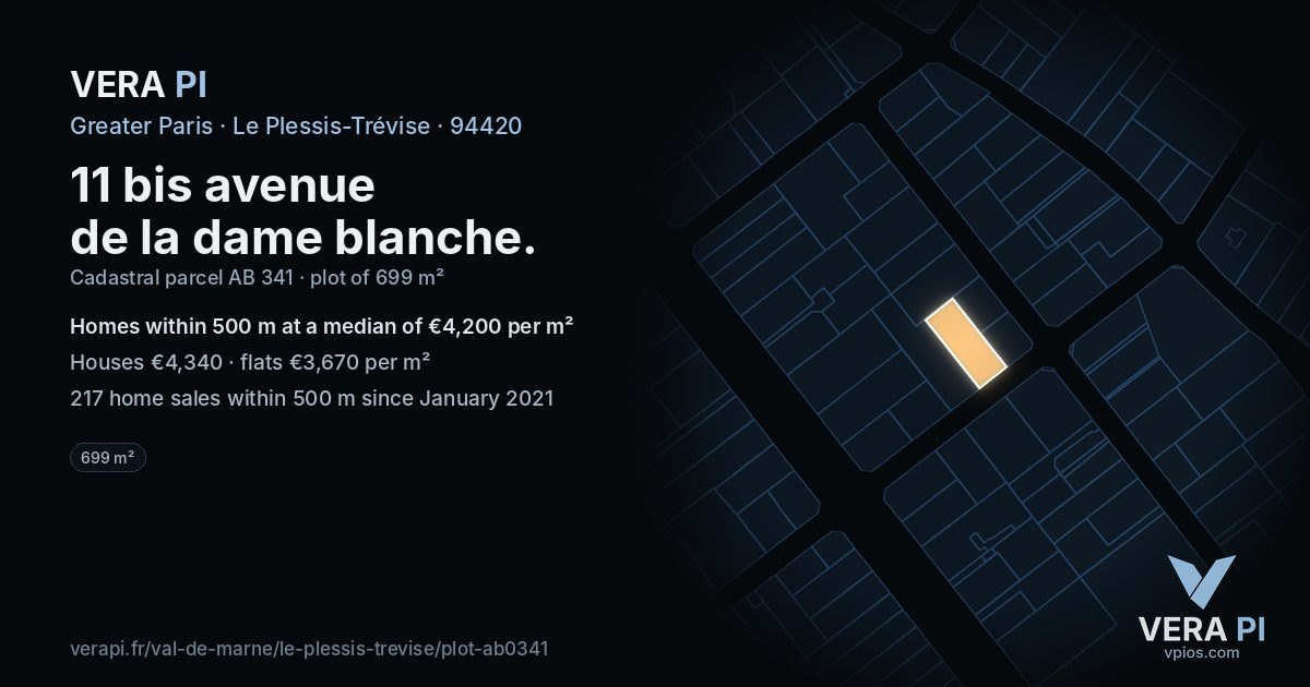 11 bis avenue de la dame blanche, Le Plessis-Trévise at night – the plot lit, the parcels around coloured by the prices near them
