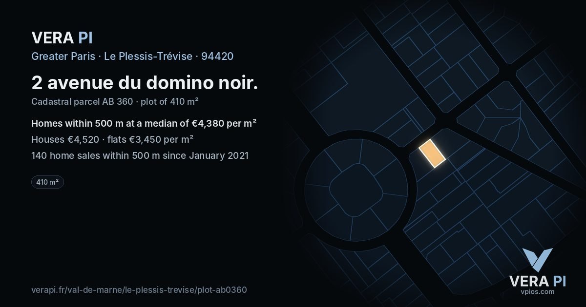 2 avenue du domino noir, Le Plessis-Trévise at night – the plot lit, the parcels around coloured by the prices near them
