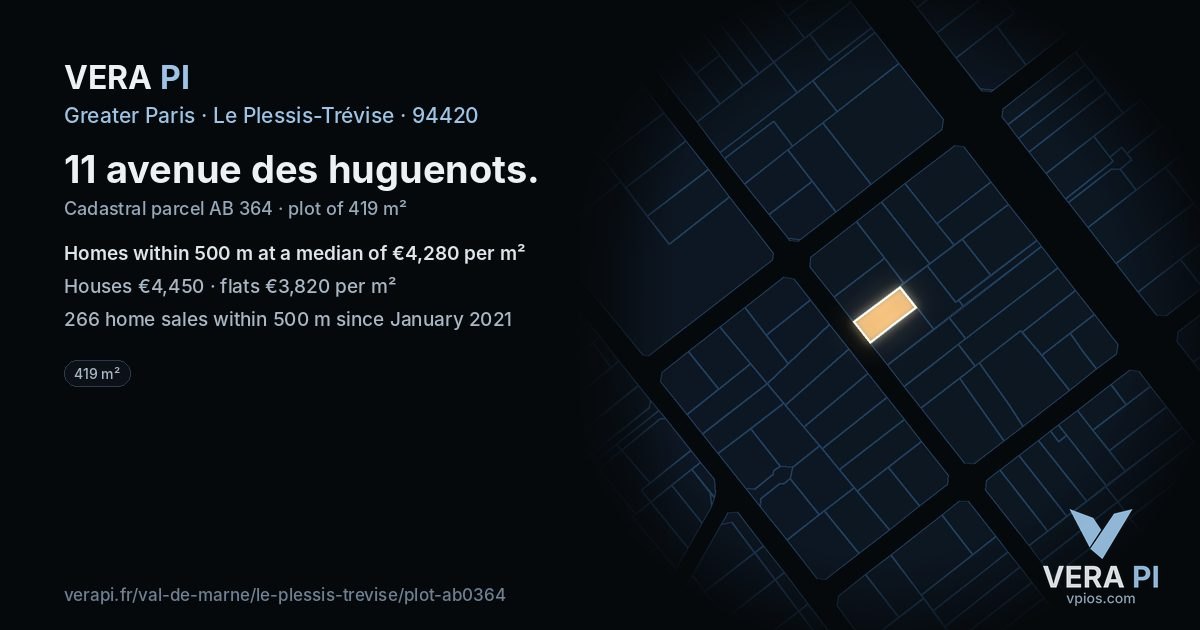 11 avenue des huguenots, Le Plessis-Trévise at night – the plot lit, the parcels around coloured by the prices near them