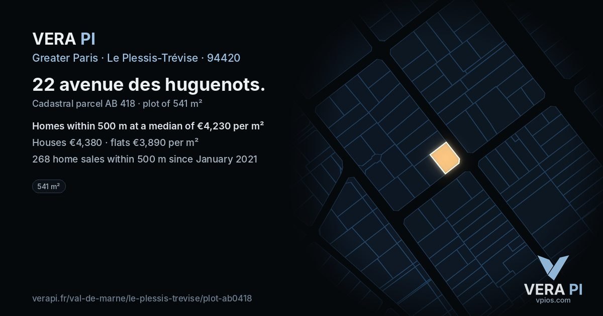22 avenue des huguenots, Le Plessis-Trévise at night – the plot lit, the parcels around coloured by the prices near them