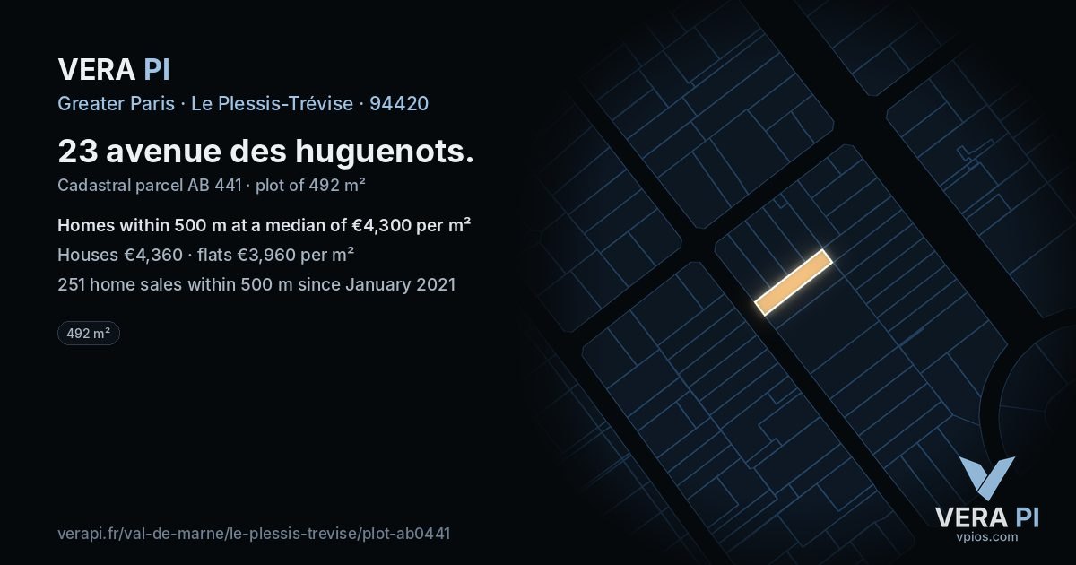 23 avenue des huguenots, Le Plessis-Trévise at night – the plot lit, the parcels around coloured by the prices near them