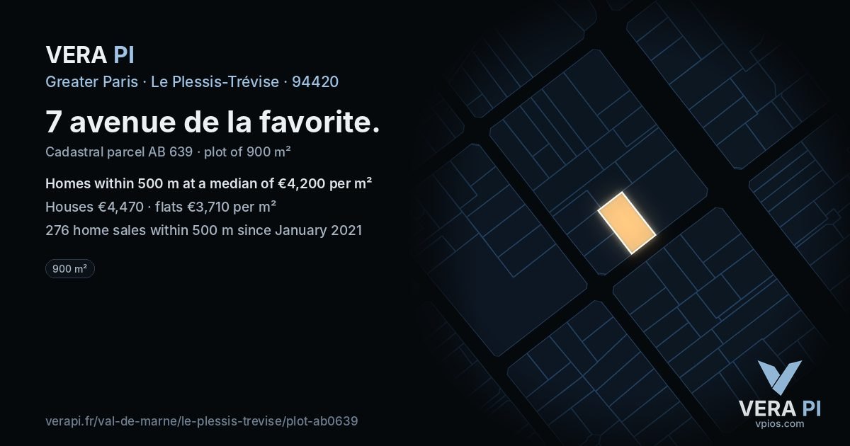 7 avenue de la favorite, Le Plessis-Trévise at night – the plot lit, the parcels around coloured by the prices near them