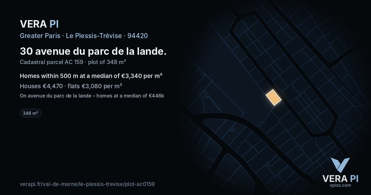 30 avenue du parc de la lande, Le Plessis-Trévise at night – the plot lit, the parcels around coloured by the prices near them