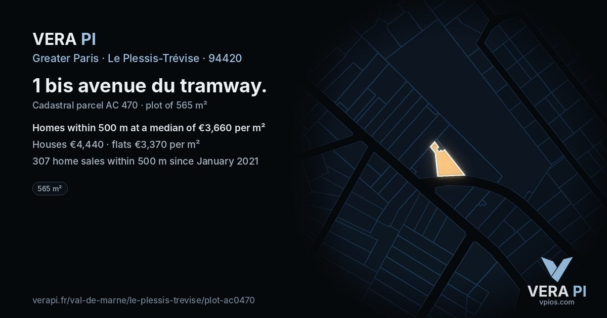 1 bis avenue du tramway, Le Plessis-Trévise at night – the plot lit, the parcels around coloured by the prices near them