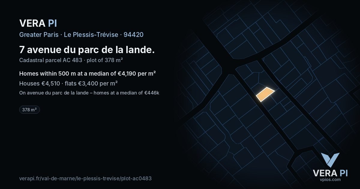 7 avenue du parc de la lande, Le Plessis-Trévise at night – the plot lit, the parcels around coloured by the prices near them