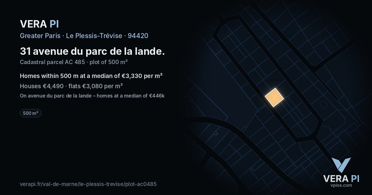 31 avenue du parc de la lande, Le Plessis-Trévise at night – the plot lit, the parcels around coloured by the prices near them