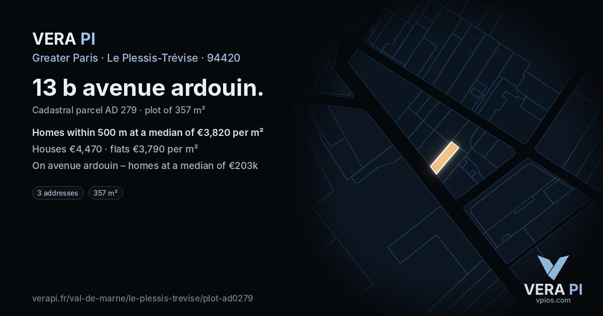 13 b avenue ardouin, Le Plessis-Trévise at night – the plot lit, the parcels around coloured by the prices near them