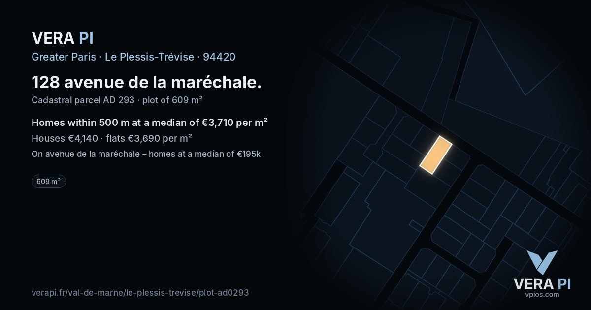 128 avenue de la maréchale, Le Plessis-Trévise at night – the plot lit, the parcels around coloured by the prices near them