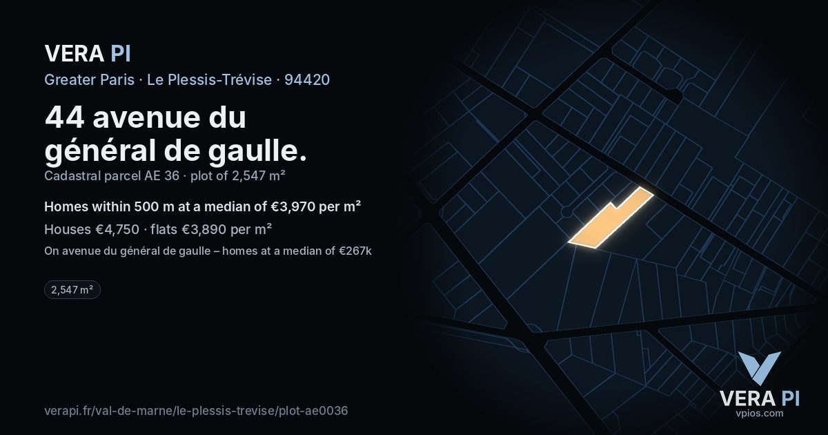 44 avenue du général de gaulle, Le Plessis-Trévise at night – the plot lit, the parcels around coloured by the prices near them