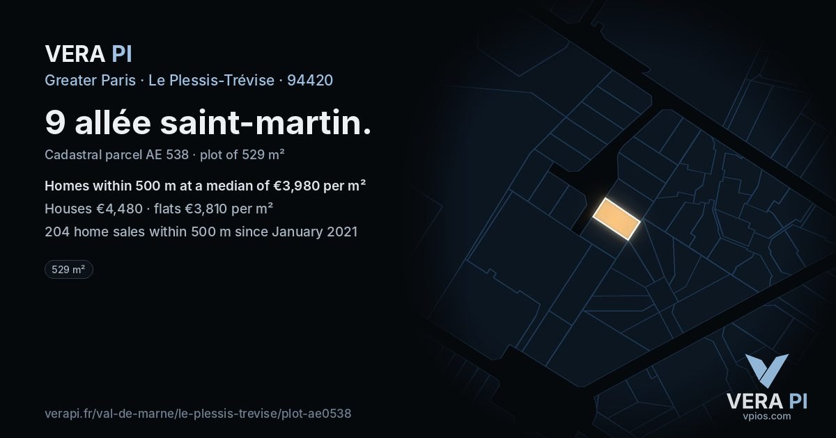 9 allée saint-martin, Le Plessis-Trévise at night – the plot lit, the parcels around coloured by the prices near them