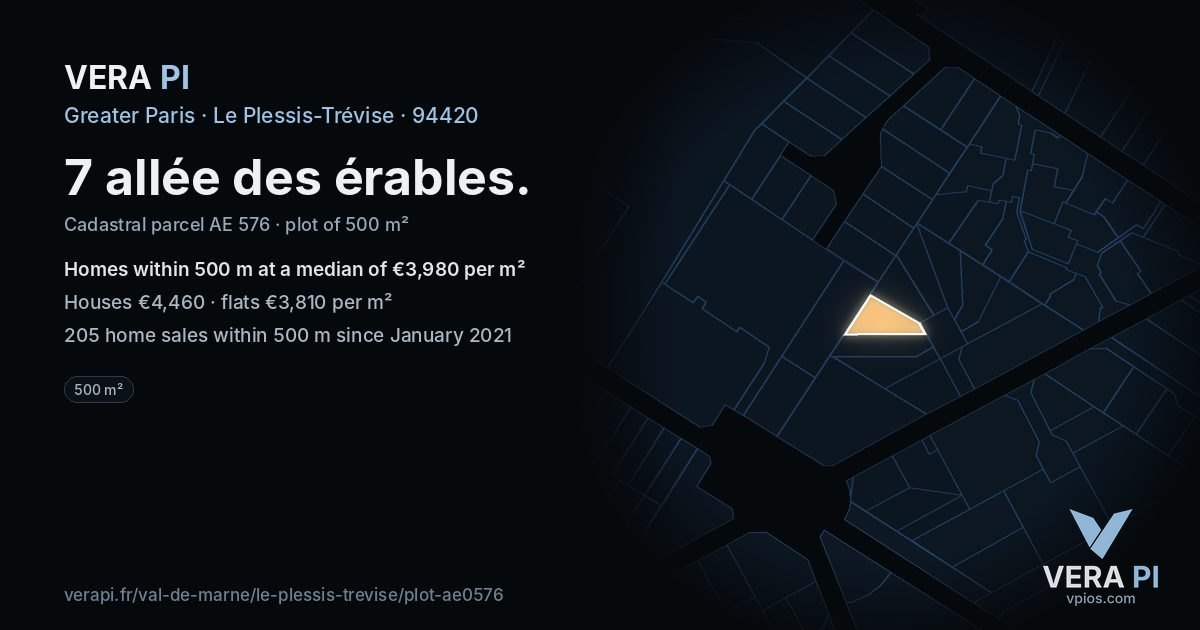 7 allée des érables, Le Plessis-Trévise at night – the plot lit, the parcels around coloured by the prices near them
