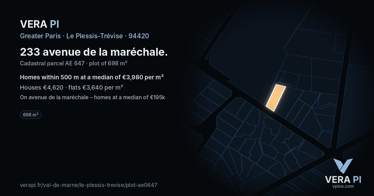 233 avenue de la maréchale, Le Plessis-Trévise at night – the plot lit, the parcels around coloured by the prices near them