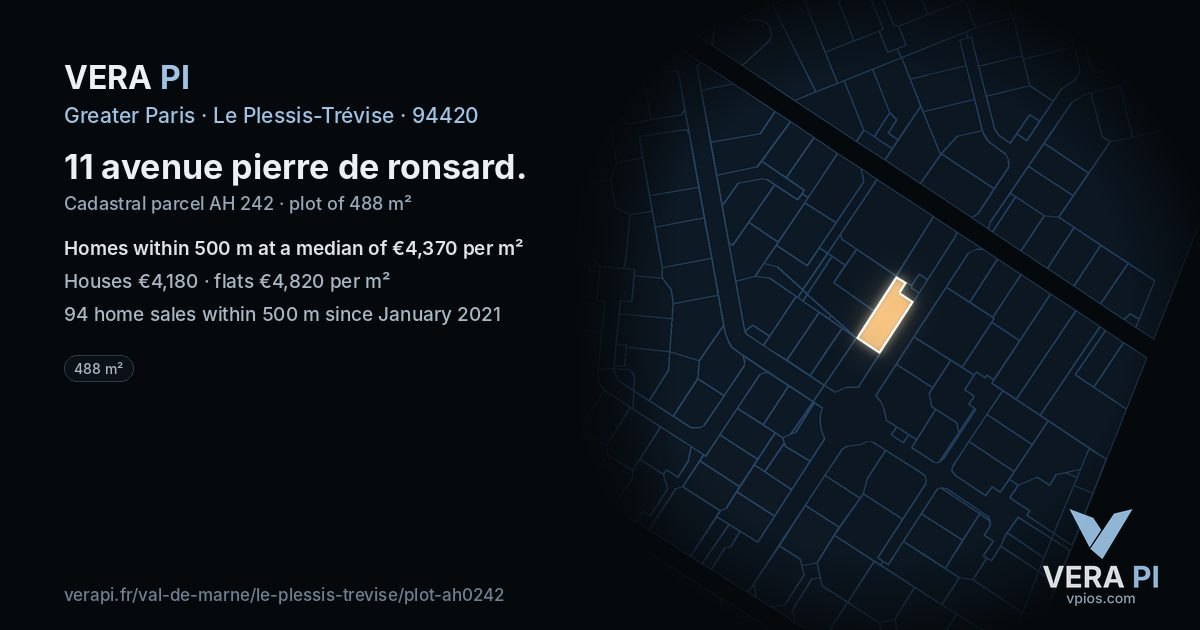 11 avenue pierre de ronsard, Le Plessis-Trévise at night – the plot lit, the parcels around coloured by the prices near them