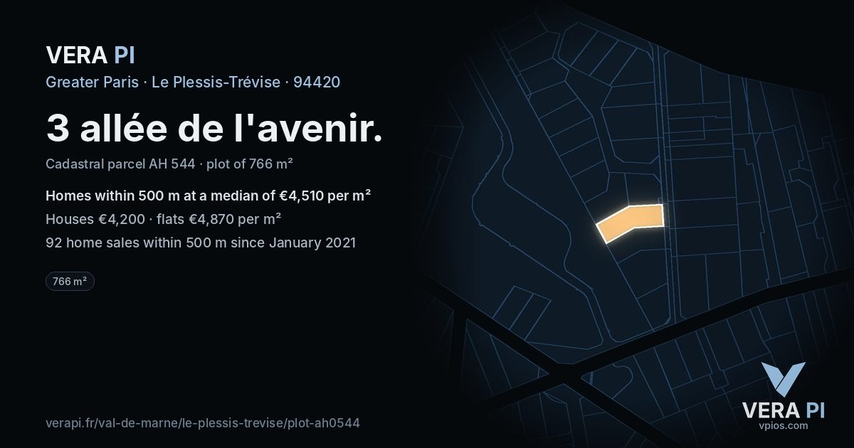 3 allée de l'avenir, Le Plessis-Trévise at night – the plot lit, the parcels around coloured by the prices near them