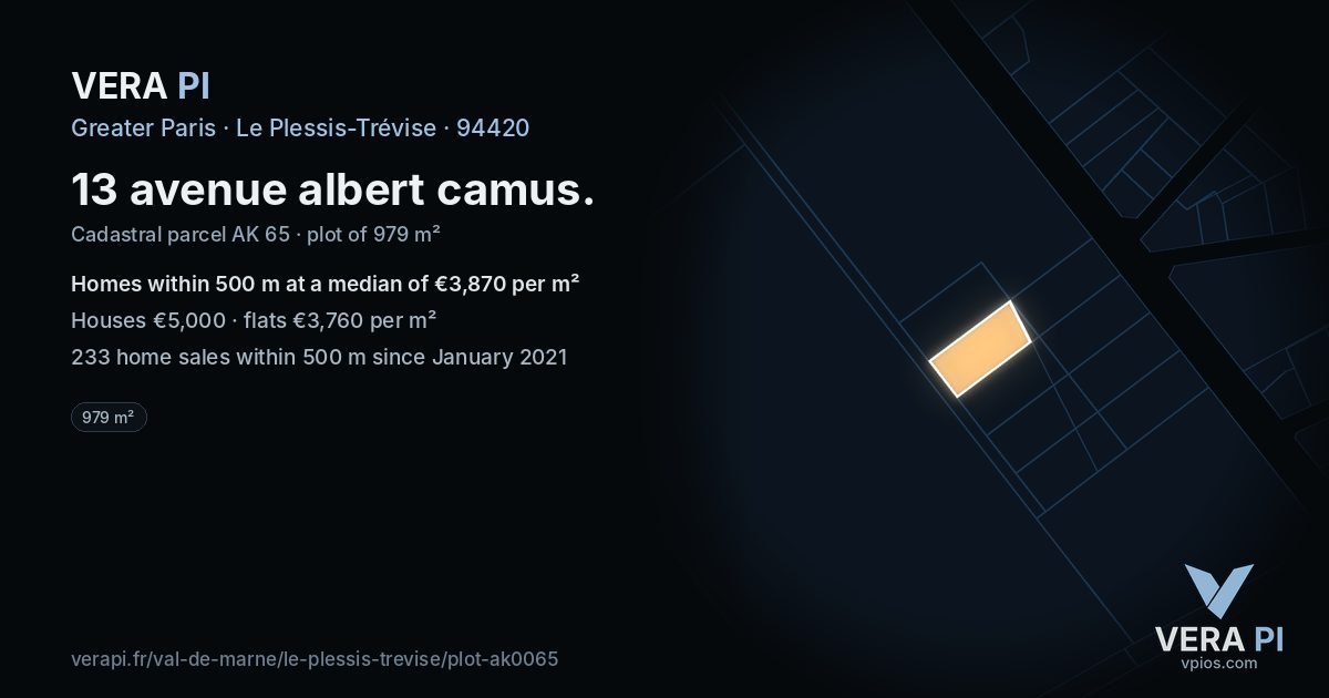 13 avenue albert camus, Le Plessis-Trévise at night – the plot lit, the parcels around coloured by the prices near them