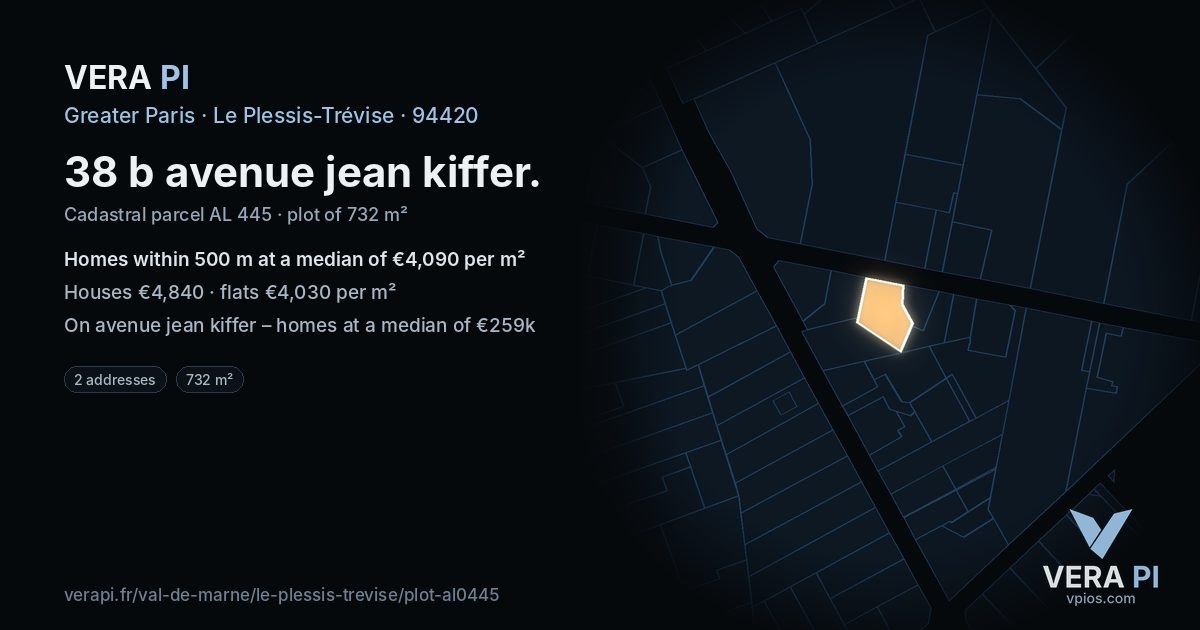 38 b avenue jean kiffer, Le Plessis-Trévise at night – the plot lit, the parcels around coloured by the prices near them