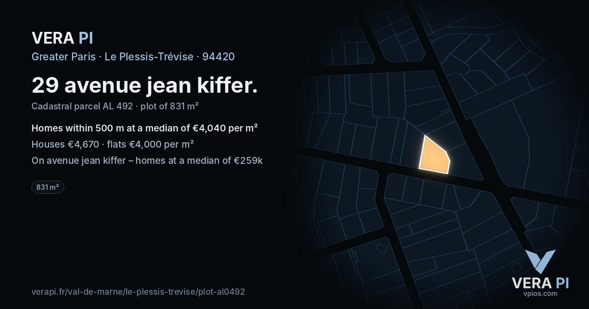 29 avenue jean kiffer, Le Plessis-Trévise at night – the plot lit, the parcels around coloured by the prices near them
