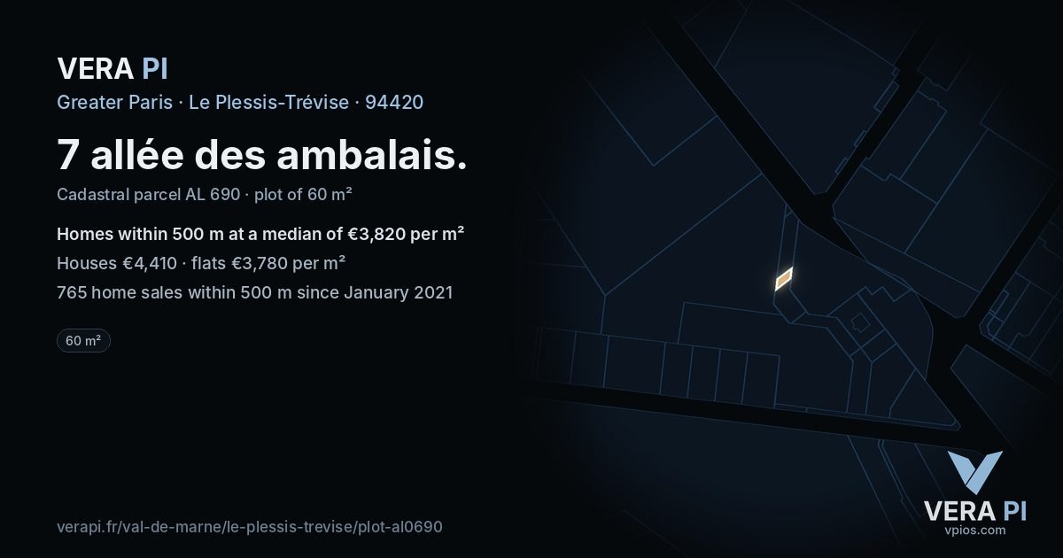 7 allée des ambalais, Le Plessis-Trévise at night – the plot lit, the parcels around coloured by the prices near them
