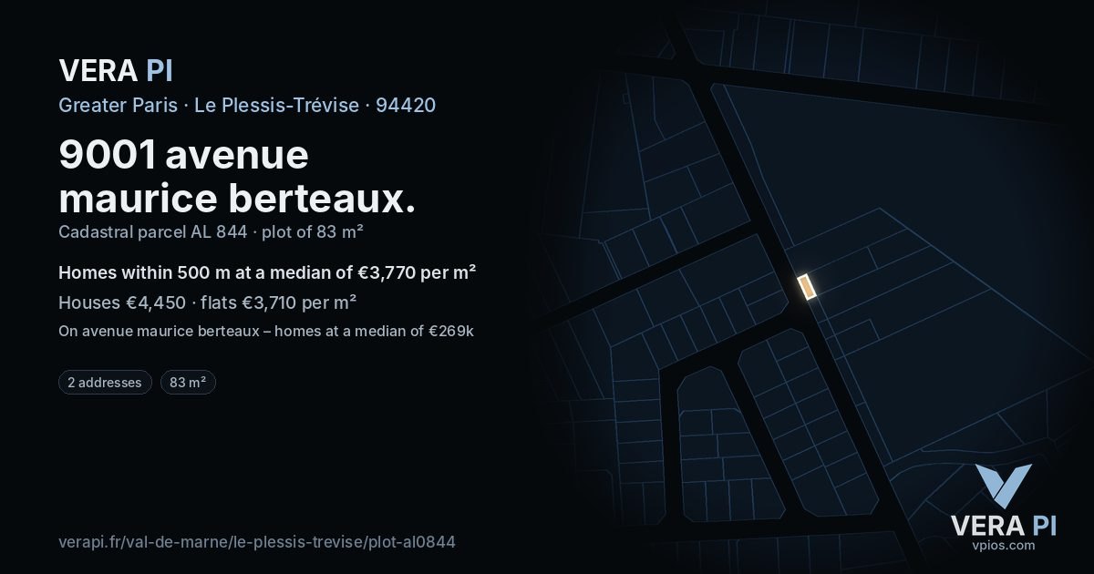9001 avenue maurice berteaux, Le Plessis-Trévise at night – the plot lit, the parcels around coloured by the prices near them