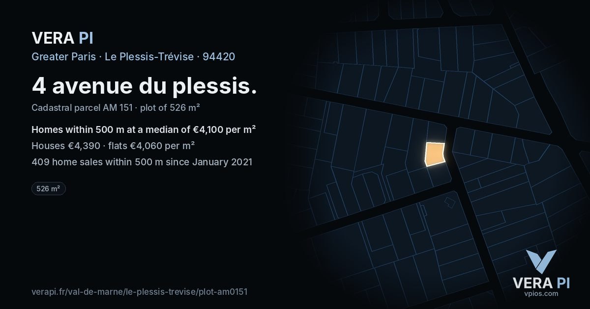 4 avenue du plessis, Le Plessis-Trévise at night – the plot lit, the parcels around coloured by the prices near them
