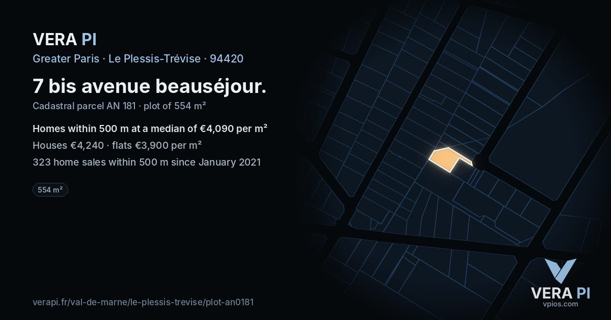 7 bis avenue beauséjour, Le Plessis-Trévise at night – the plot lit, the parcels around coloured by the prices near them