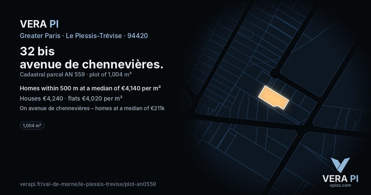 32 bis avenue de chennevières, Le Plessis-Trévise at night – the plot lit, the parcels around coloured by the prices near them