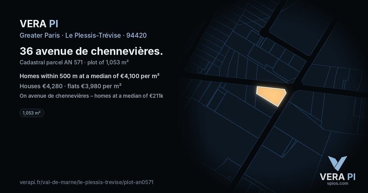 36 avenue de chennevières, Le Plessis-Trévise at night – the plot lit, the parcels around coloured by the prices near them
