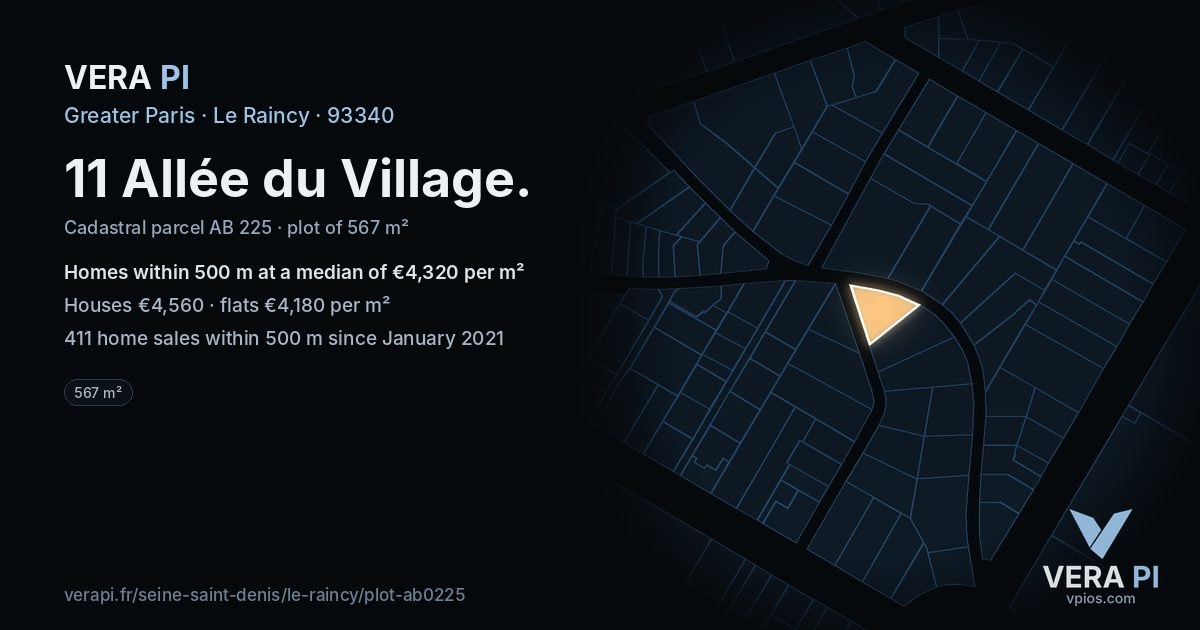 11 Allée du Village, Le Raincy at night – the plot lit, the parcels around coloured by the prices near them