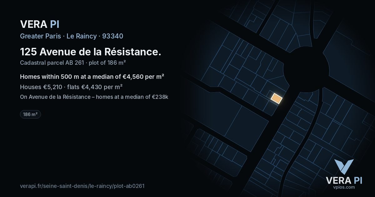 125 Avenue de la Résistance, Le Raincy at night – the plot lit, the parcels around coloured by the prices near them