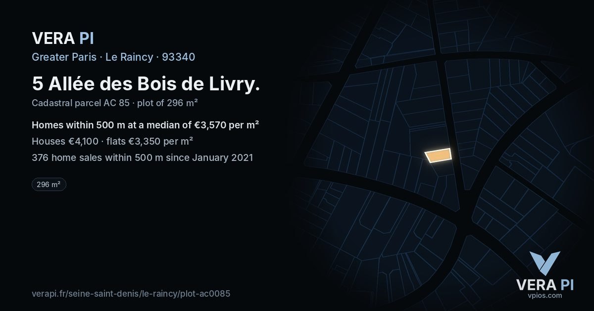 5 Allée des Bois de Livry, Le Raincy at night – the plot lit, the parcels around coloured by the prices near them