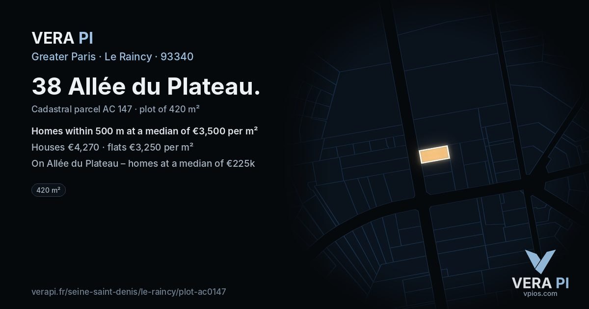 38 Allée du Plateau, Le Raincy at night – the plot lit, the parcels around coloured by the prices near them
